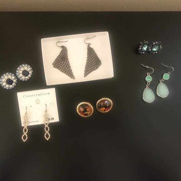 Mix of jewelry - Picture 3 of 5